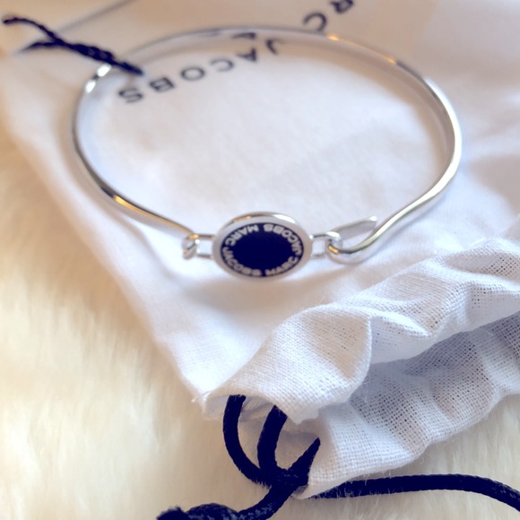 SOLD✅Mark Jacobs coin bracelet silver and black - Picture 3 of 9